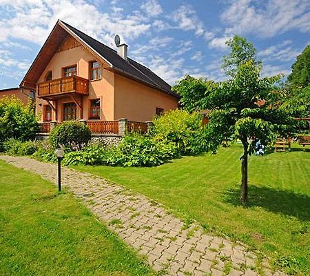 Privát Majo Hotel Lipótszentmiklós Kültér fotó
