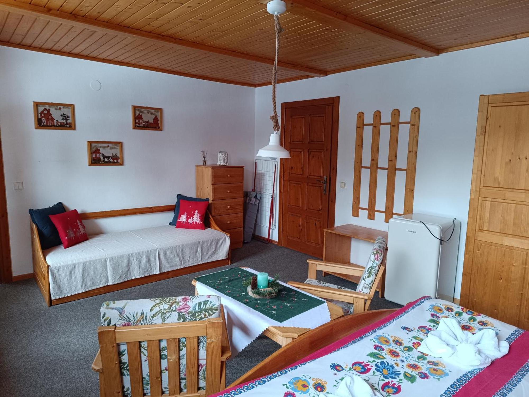 Privát Majo Hotel Lipótszentmiklós Kültér fotó