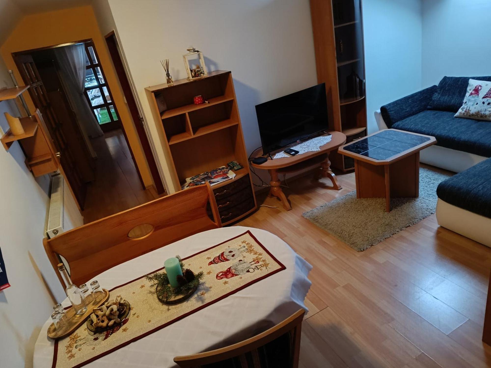 Privát Majo Hotel Lipótszentmiklós Kültér fotó