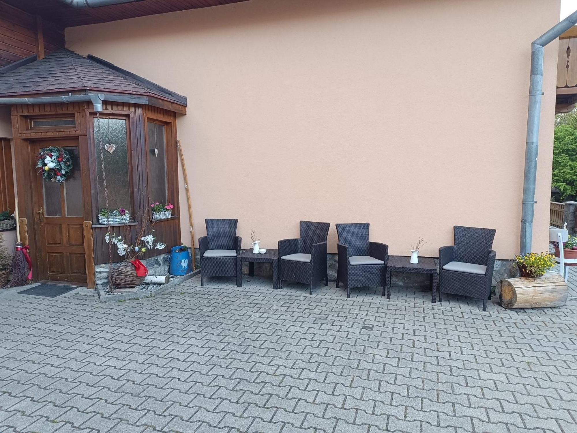 Privát Majo Hotel Lipótszentmiklós Kültér fotó